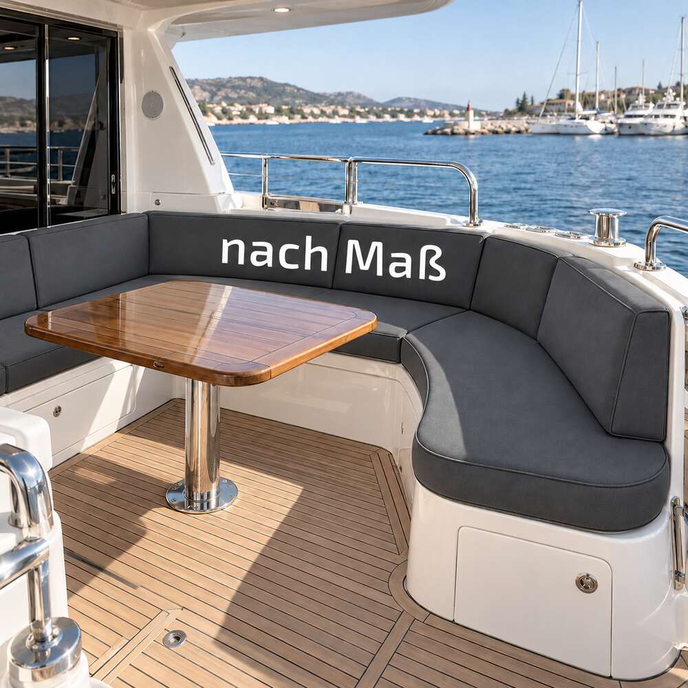 Bootspolster nach Maß in einer gebogenen Yacht-Sitzgruppe