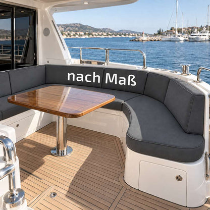 Bootspolster nach Maß in einer gebogenen Yacht-Sitzgruppe