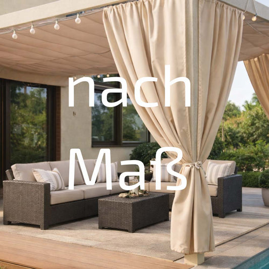 Wasserdichte Outdoor Vorhänge nach Maß an moderner Pergola auf Terrasse im Garten